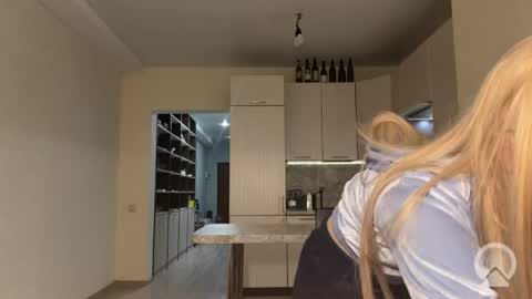 alicelanei online show from March 1, 5:15 pm