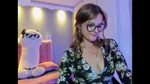 Alice online show from March 8, 7:06 pm