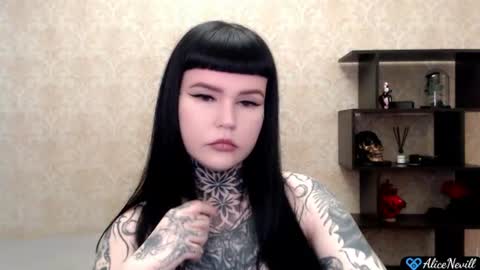 Snapshot of alicenevill chatting on June 30, 1:01 pm Alice online show from June 30, 1:01 pm