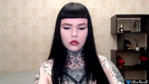 Snapshot of alicenevill chatting on July 12, 1:02 pm Alice online show from July 12, 1:02 pm