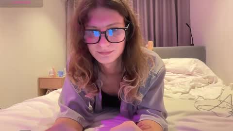 AlicePinkhead online show from June 2, 10:28 am