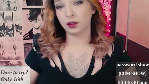 Snapshot of aliceriddle1 chatting on March 2, 9:32 pm aliceriddle1 online show from March 2, 9:32 pm