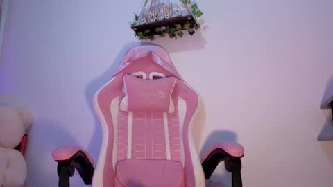 alice online show from January 6, 5:38 pm