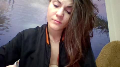 AliceTailorrr online show from April 28, 7:57 am