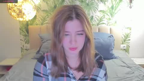 Snapshot of alicetuker chatting on February 15, 4:36 pm Alice online show from February 15, 4:36 pm