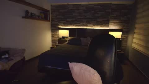 Snapshot of alicewillow chatting on October 30, 11:05 pm Alice online show from October 30, 11:05 pm