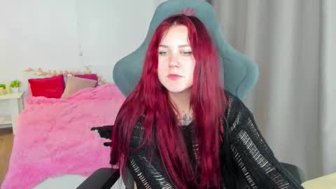 Alice online show from November 6, 6:53 pm