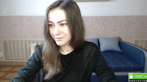 Snapshot of alicewonderful22 chatting on January 8, 9:21 am Alice online show from January 8, 9:21 am
