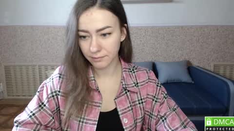 Snapshot of alicewonderful22 chatting on January 16, 7:07 am Alice online show from January 16, 7:07 am