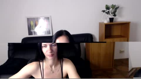 Snapshot of alicewonderful22 chatting on July 22, 5:43 am Alice online show from July 22, 5:43 am