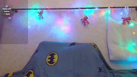 Snapshot of alicewoolfy chatting on January 7, 9:35 pm AliceWoolfy online show from January 7, 9:35 pm