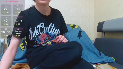 Snapshot of alicewoolfy chatting on February 21, 9:22 pm AliceWoolfy online show from February 21, 9:22 pm