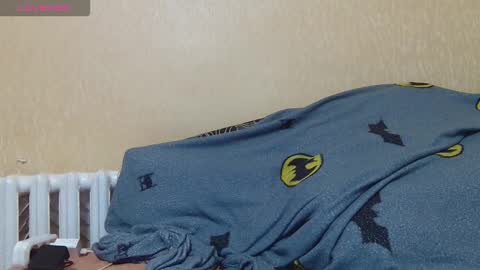 Snapshot of alicewoolfy chatting on November 8, 9:46 pm AliceWoolfy online show from November 8, 9:46 pm