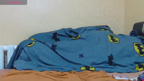 Snapshot of alicewoolfy chatting on November 14, 8:29 pm AliceWoolfy online show from November 14, 8:29 pm