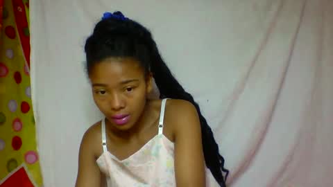 Snapshot of alicia9794 chatting on April 27, 8:34 am alicia9794 online show from April 27, 8:34 am