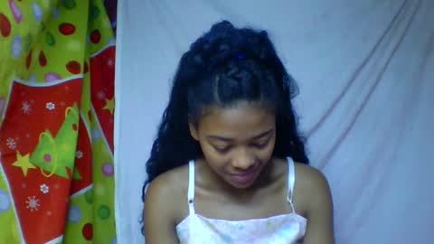 Snapshot of alicia9794 chatting on May 13, 8:38 pm alicia9794 online show from May 13, 8:38 pm
