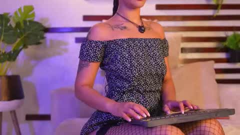 Salome online show from March 12, 1:06 pm