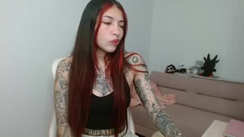 ALICIA  online show from March 17, 3:55 am