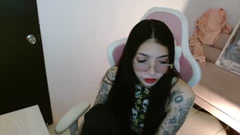 ALICIA  online show from August 2, 6:45 am