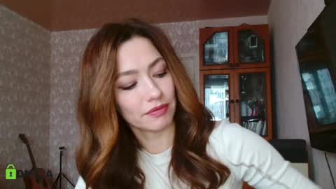 Alicia online show from December 24, 6:44 am