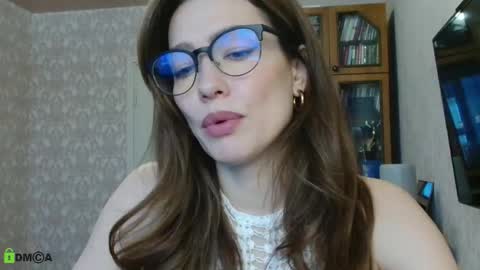 Alicia online show from February 5, 4:28 am