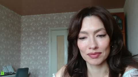 Alicia online show from June 24, 7:40 am