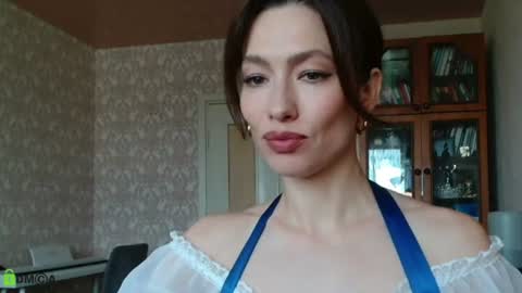 Alicia online show from June 26, 7:24 am