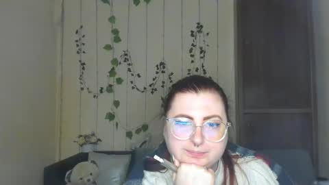 Alicia online show from April 25, 7:22 am