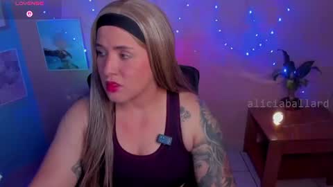 Jennyfer online show from July 11, 9:16 pm