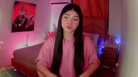 Snapshot of aliciabiden chatting on February 12, 5:47 am aliciabiden online show from February 12, 5:47 am