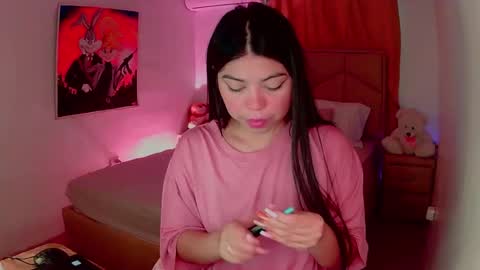 Snapshot of aliciabiden chatting on February 16, 10:54 am aliciabiden online show from February 16, 10:54 am