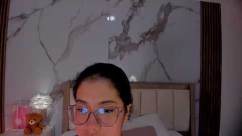 Snapshot of alicialevy chatting on July 4, 10:43 am LUNA online show from July 4, 10:43 am
