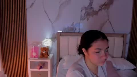 Snapshot of alicialevy chatting on July 18, 10:19 am LUNA online show from July 18, 10:19 am