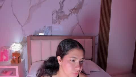 Snapshot of alicialevy chatting on July 23, 11:30 am LUNA online show from July 23, 11:30 am