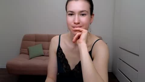 Snapshot of alicianoveli chatting on March 12, 11:53 am alicianoveli online show from March 12, 11:53 am