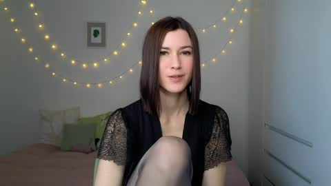 Snapshot of alicianoveli chatting on May 27, 7:27 am alicianoveli online show from May 27, 7:27 am
