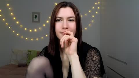 Snapshot of alicianoveli chatting on June 9, 7:14 pm alicianoveli online show from June 9, 7:14 pm