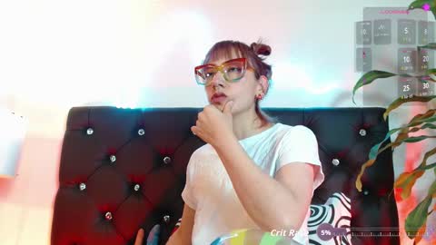 Snapshot of aliciawithe chatting on September 30, 12:10 pm  Alicia  online show from September 30, 12:10 pm