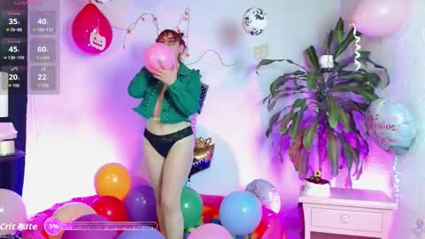 Snapshot of aliciawithe chatting on October 17, 12:08 pm  Alicia  online show from October 17, 12:08 pm
