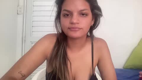 luisa online show from February 15, 6:12 pm