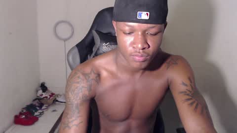 Snapshot of alid_17 chatting on January 7, 9:25 pm Alid 17 online show from January 7, 9:25 pm