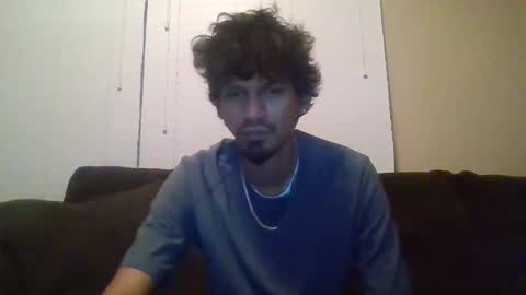 Snapshot of aliendick2274 chatting on November 14, 5:06 am aliendick2274 online show from November 14, 5:06 am