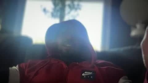 Snapshot of aliensuperstar423 chatting on November 1, 2:41 pm aliensuperstar423 online show from November 1, 2:41 pm