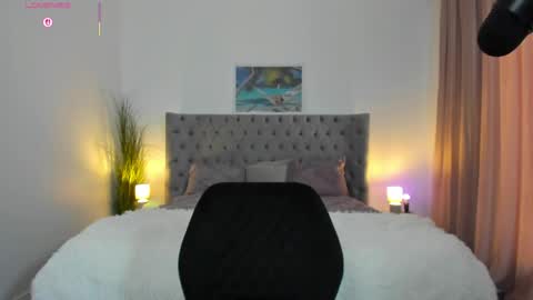 Aliessia online show from May 5, 6:10 am