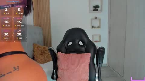 Ali  online show from December 22, 11:29 am