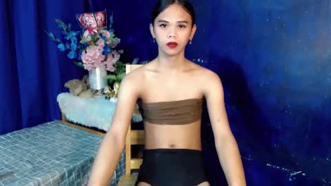 aliexagrey online show from September 12, 5:07 am