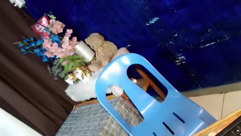 Snapshot of aliexagrey chatting on March 11, 7:03 am aliexagrey online show from March 11, 7:03 am