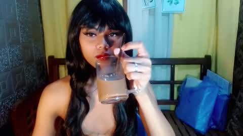 aliexagrey online show from May 4, 7:59 am