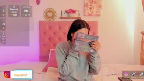 Snapshot of aliice_walker_ chatting on December 2, 12:40 pm aliice_walker_ online show from December 2, 12:40 pm