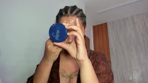 alika online show from October 11, 1:53 pm